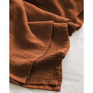 Quince Organic Airy Gauze Blanket Size King Color Terracotta ~ NWOT